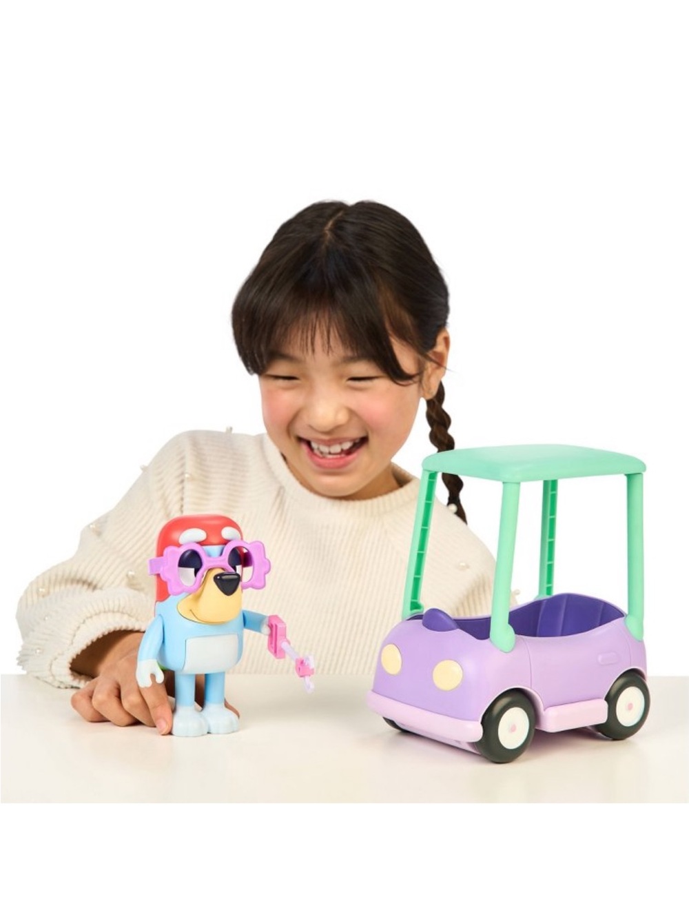 Bluey Chat Mates Figure & Vehicle Interactive Toy - Picture 2 of 8